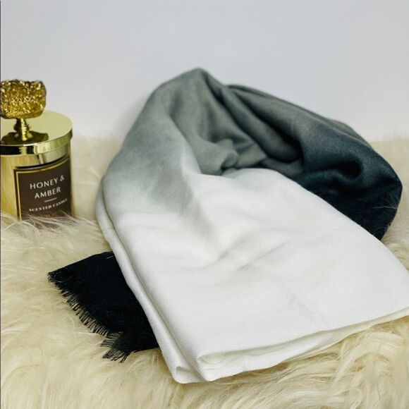 Carly Cushnie gray horizon ombré print scarf  NWT - Picture 5 of 10